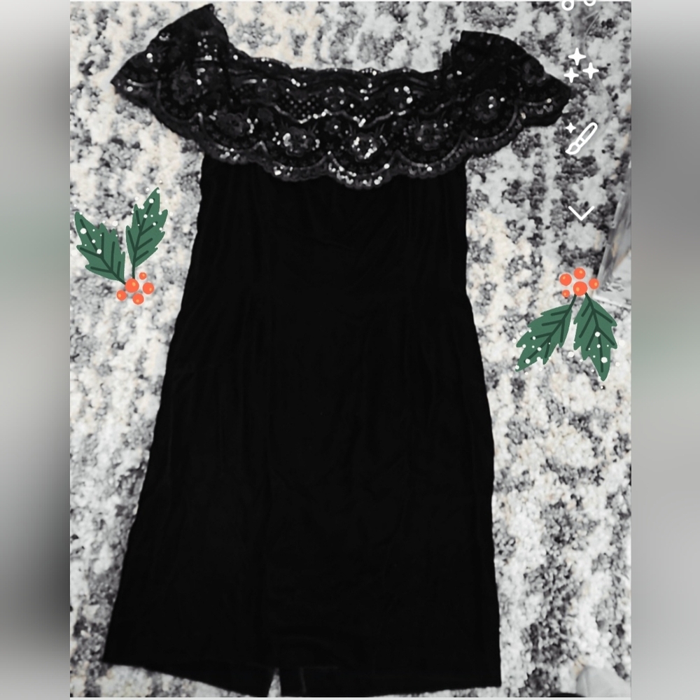 Ladies velvet dress🎄🎁